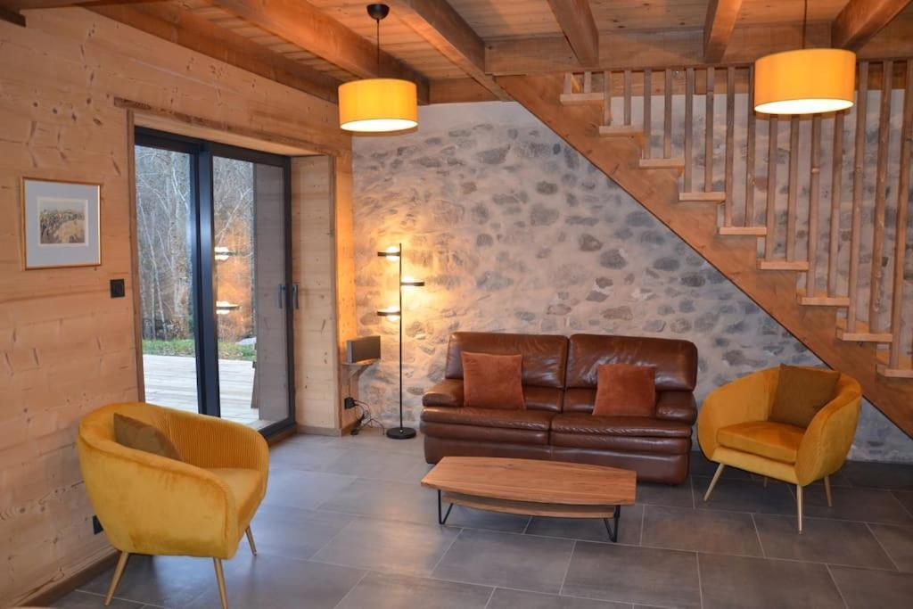 Vila A La Cheneau Rochesson Exteriér fotografie